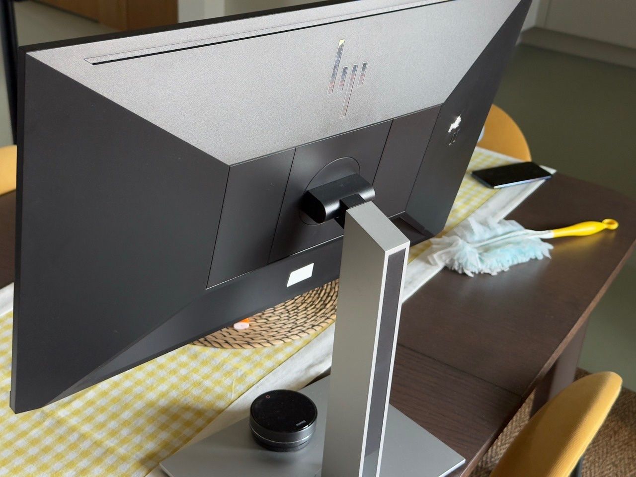 Hewlett Packard Ecrans: HP E27Q G4 – D'occasion à Horw par vla_q7pw 2