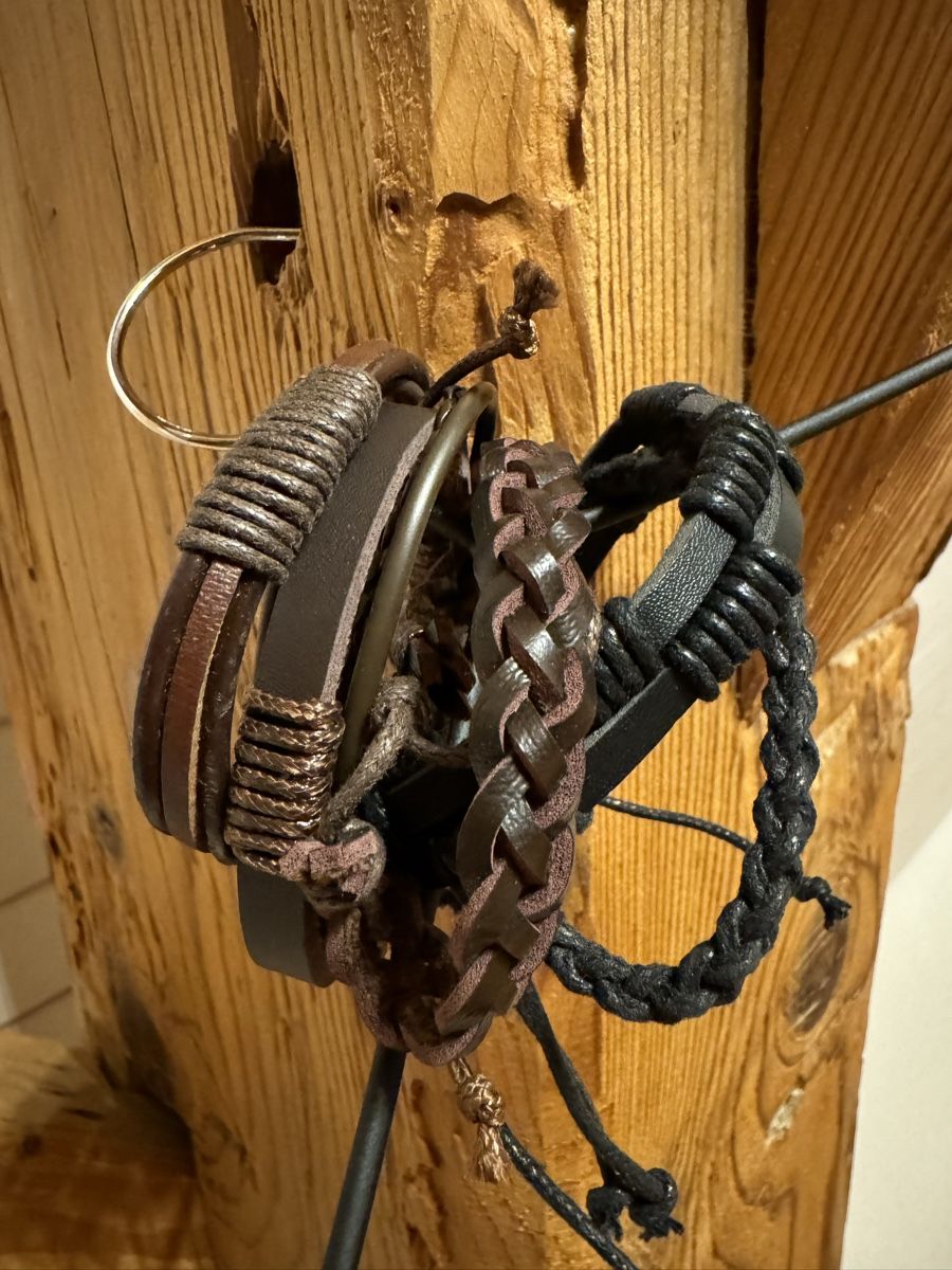 Bracciali & Braccialetti: 5 Lederarmbänder, Flechtarmband – Nuovo (secondo la descrizione) da Seon venduto da noe_zz6w 1