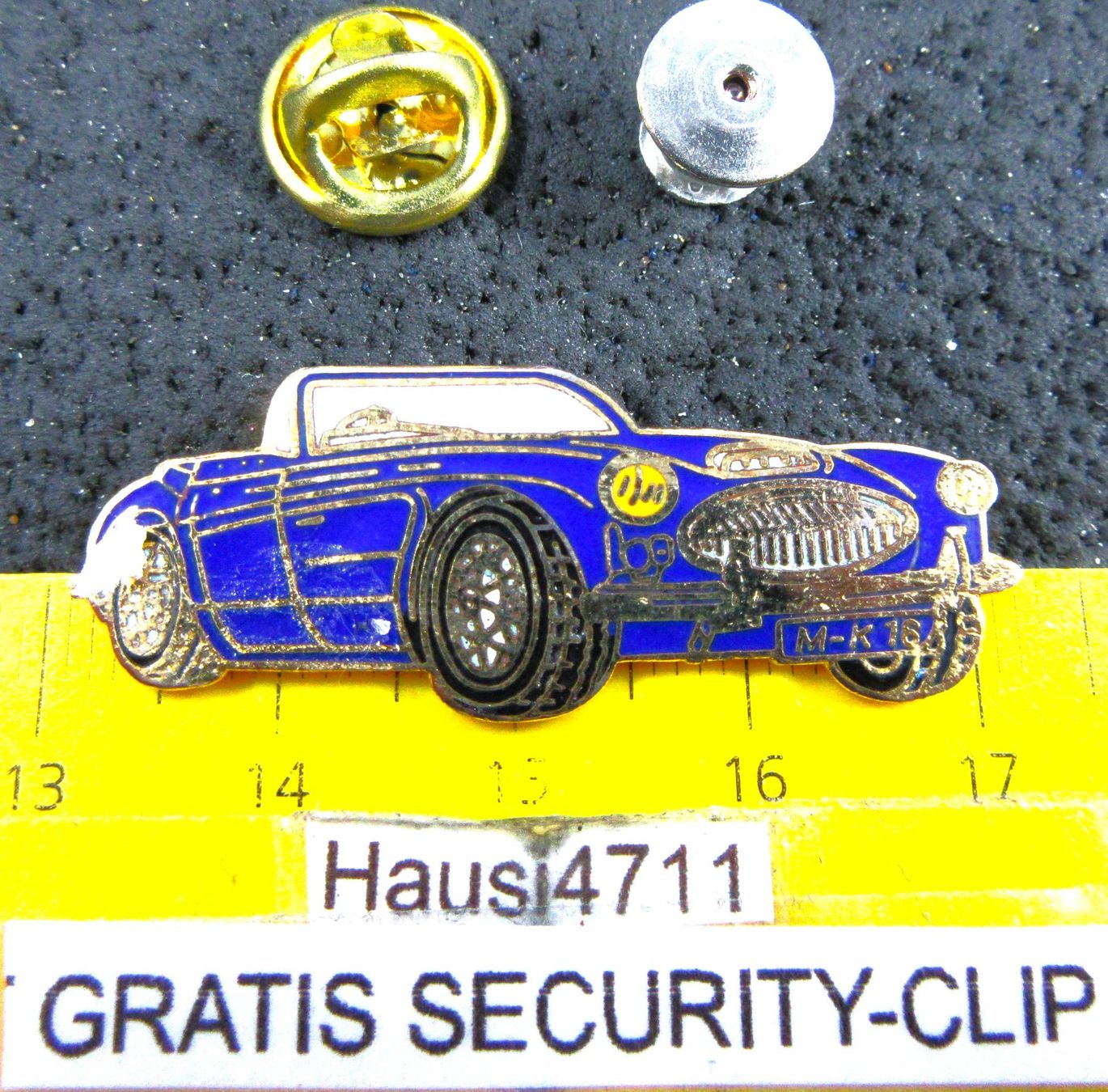 Austin Plaketten & Abzeichen: AUSTIN HEALEY ROADSTER CABRIO AUTO PIN MIT SECURITY-CLIP – Gebraucht aus Ettingen von Hausi4711