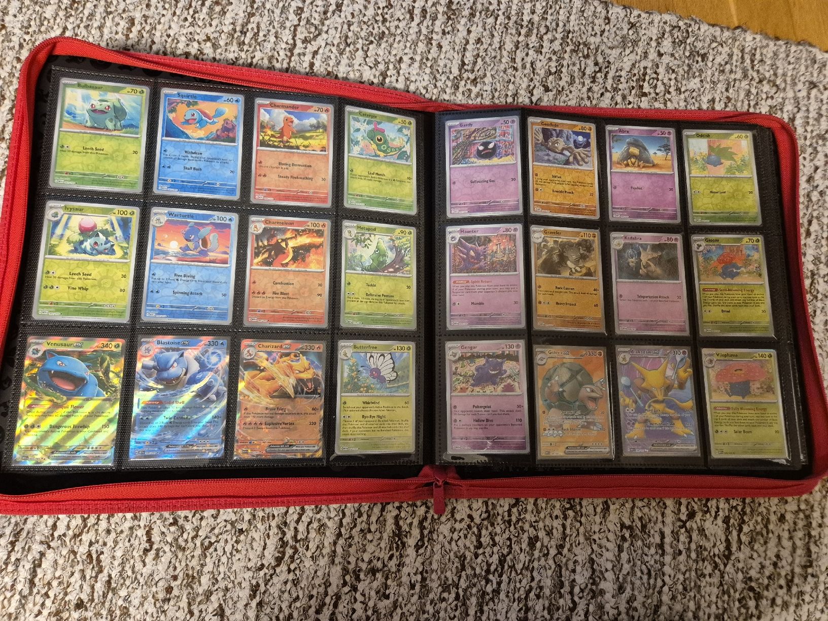 Pokémon Carte collezionabili: Binder mit ca. 420 Pokémon-Karten – Usato da Baar venduto da ElLundbergo 2