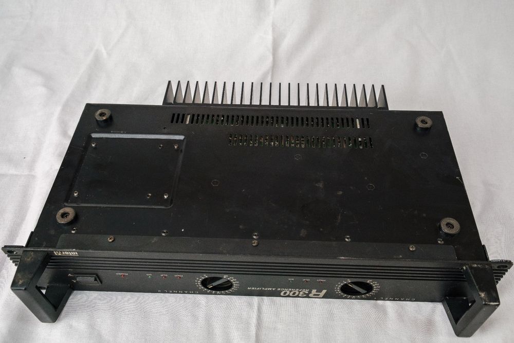Inter-M R300 Verstärker - Zuverlässiger 2-Kanal-Verstärker (Gebraucht ...