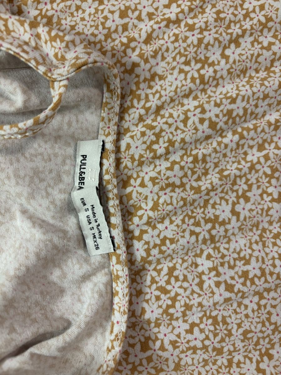 Pull&Bear Kleider: Kleid Pull&Bear Sommerkleid geblümt Grösse S – Gebraucht aus Hinwil von liviipivii 2