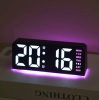 Digitaler LED Wecker – modernes Design mit Hintergrundbeleuc