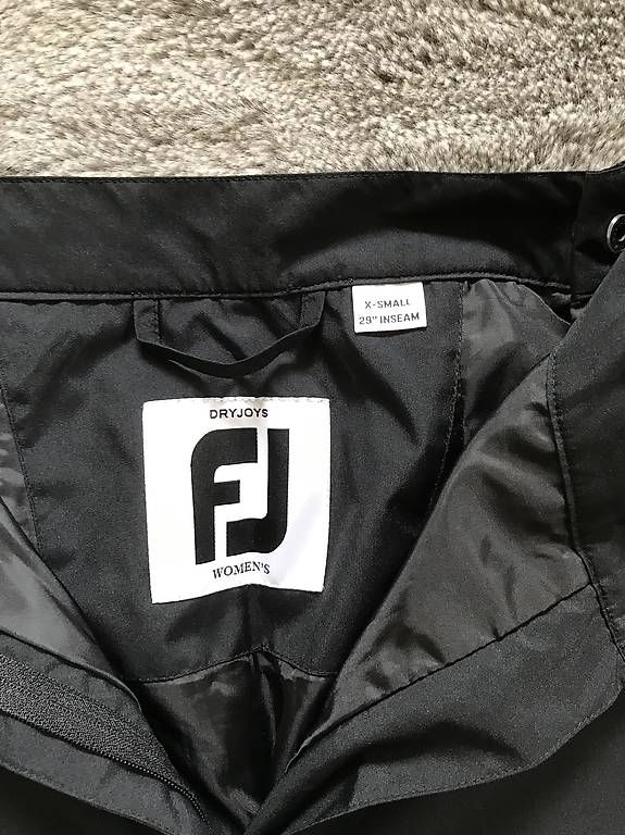 Hosen: Pantaloni impermeabili golf donna XS – Gebraucht aus Preonzo von Antos01 1