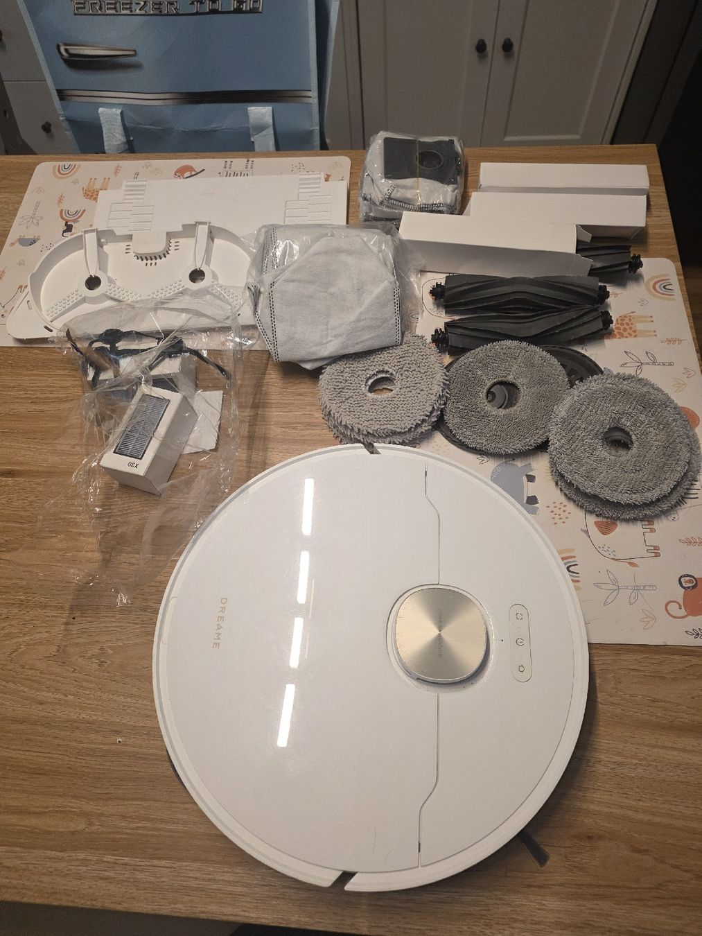 Dreame Aspirapolveri & Accessori: Saug-/ Wischroboter Dreame Bot L10s Ultra – Usato da Brüttisellen venduto da Miralaurea 1