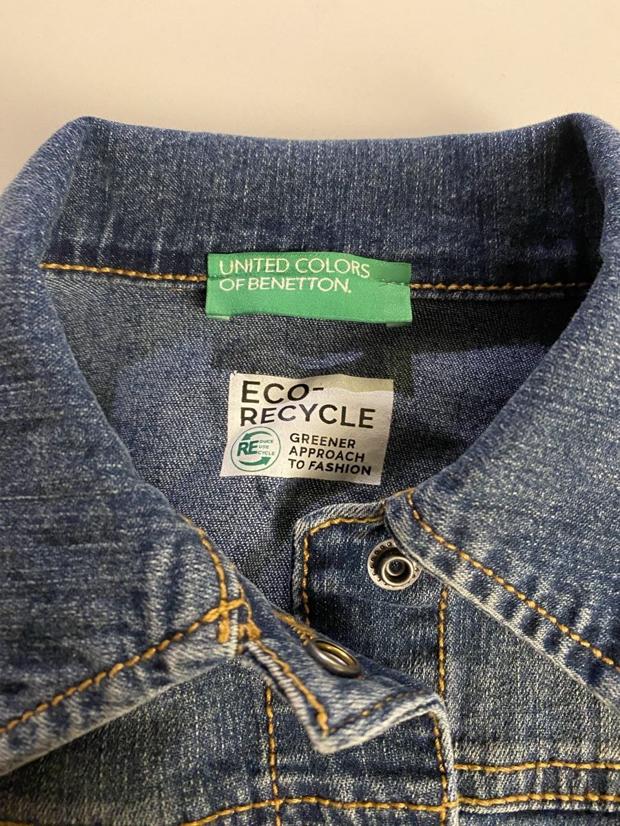 Benetton Jacken & Mäntel: Veste en jean Benetton, taille 150 cm – Gebraucht aus Prez-vers-Noréaz von Onicolet11 1