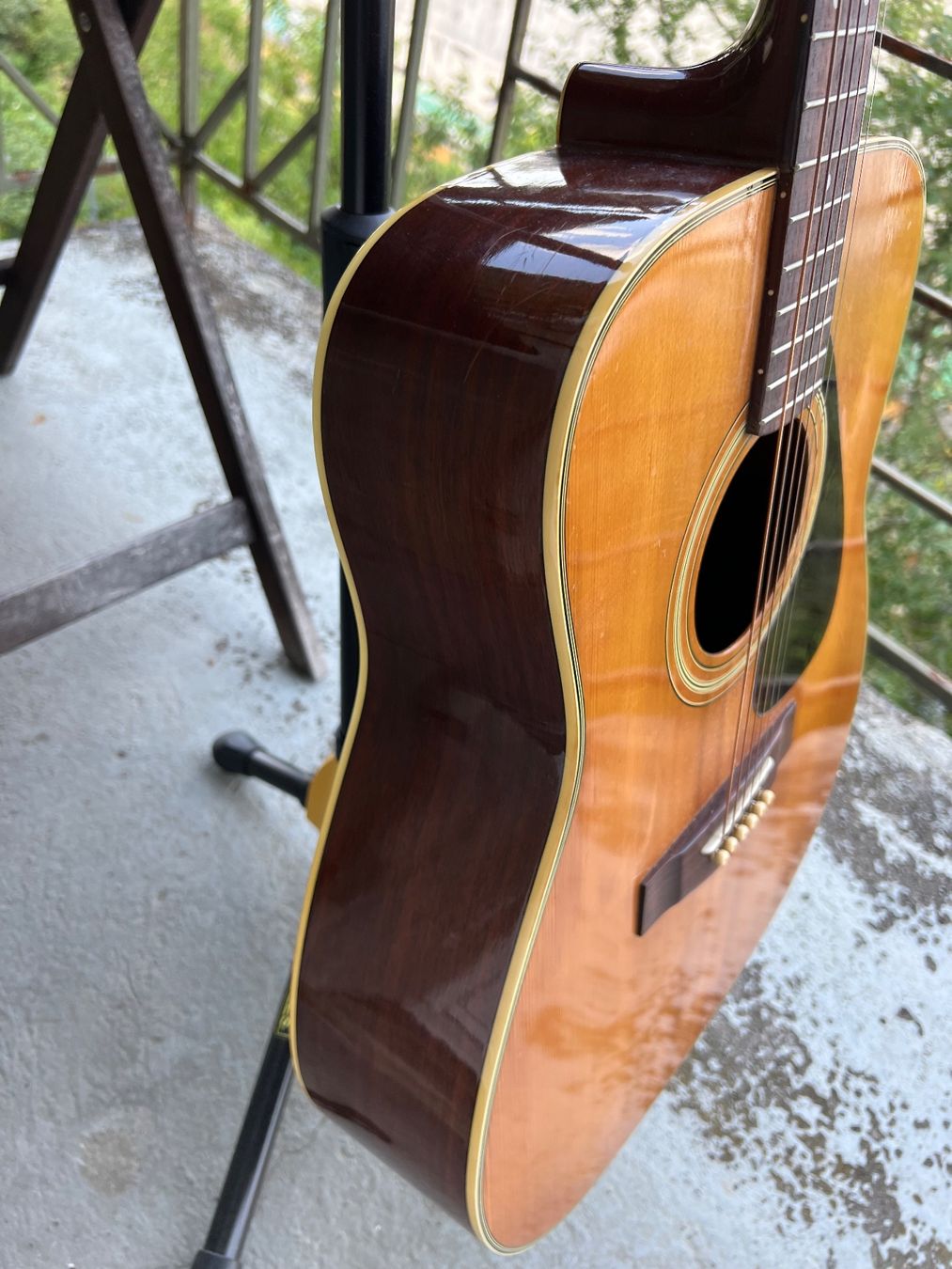 Yamaha Strumenti musicali: Yamaha FG-335 Westerngitarre – Usato da zürich venduto da marcaomm 5