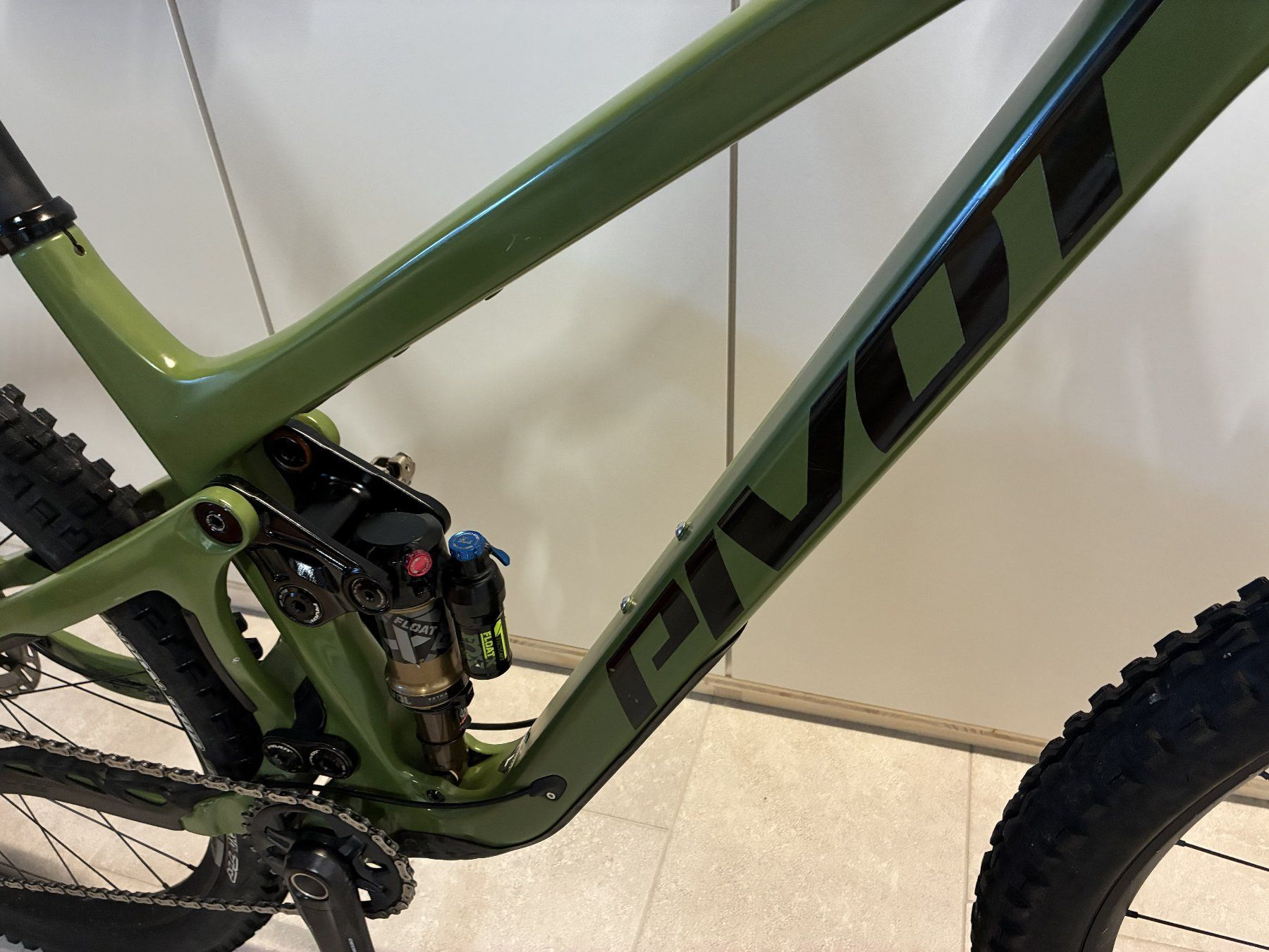 Vélos: Mountainbike, Pivot, Switchblade – D'occasion à Wäldi par 1491Dominik 4