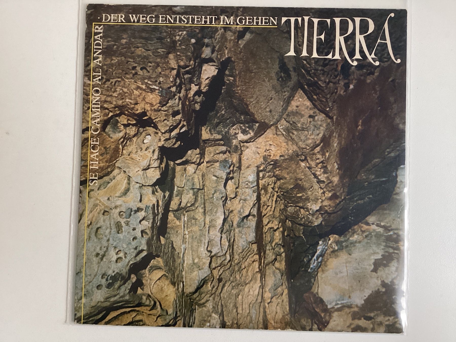 Dischi in vinile: Tierra LP - Se Hace Camino Al Andar – Usato da Gutenswil venduto da Hamzian