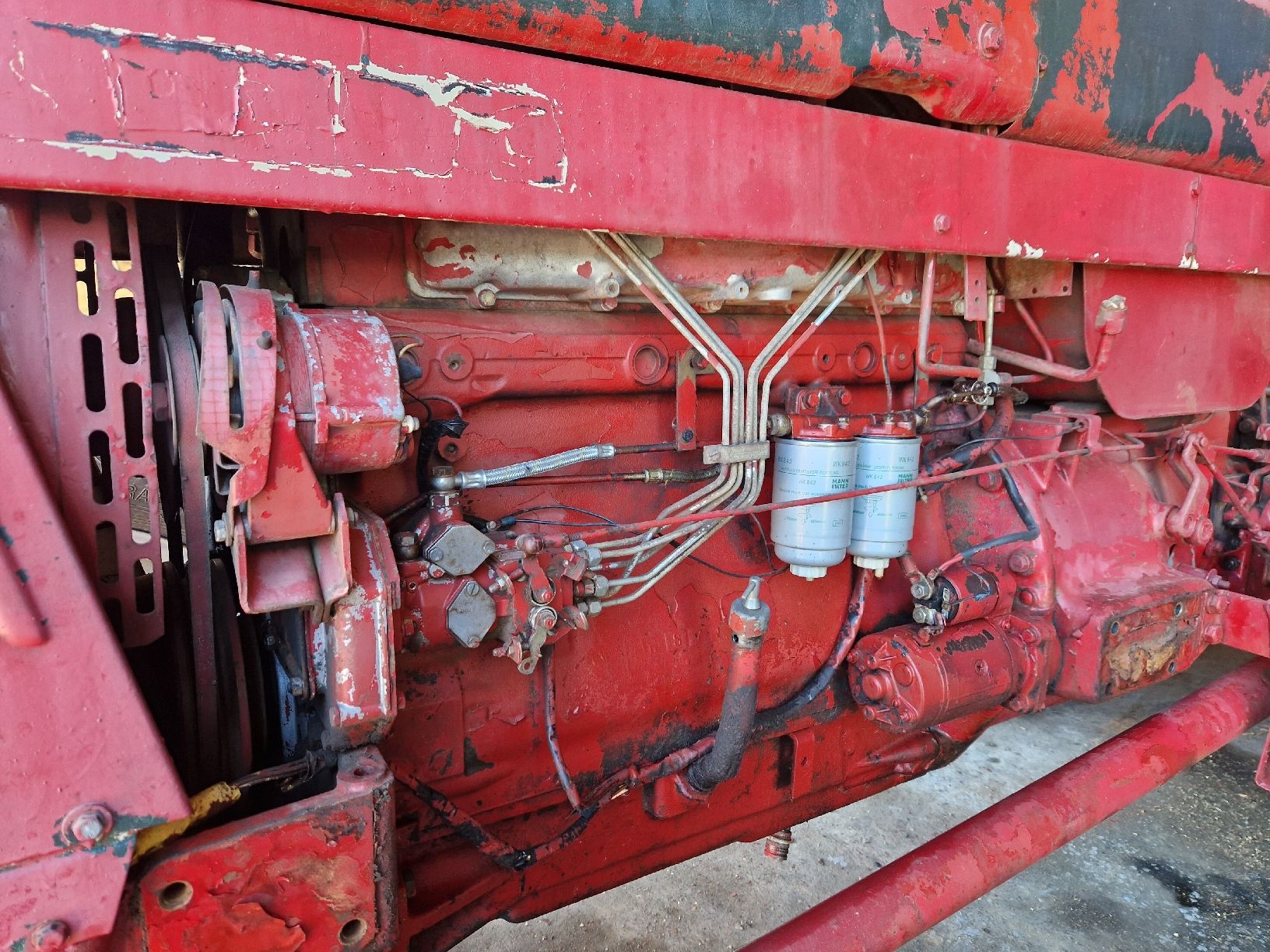 IHC Tracteurs: Ihc 1046 – D'occasion à Roggliswil par _IHC_ 5