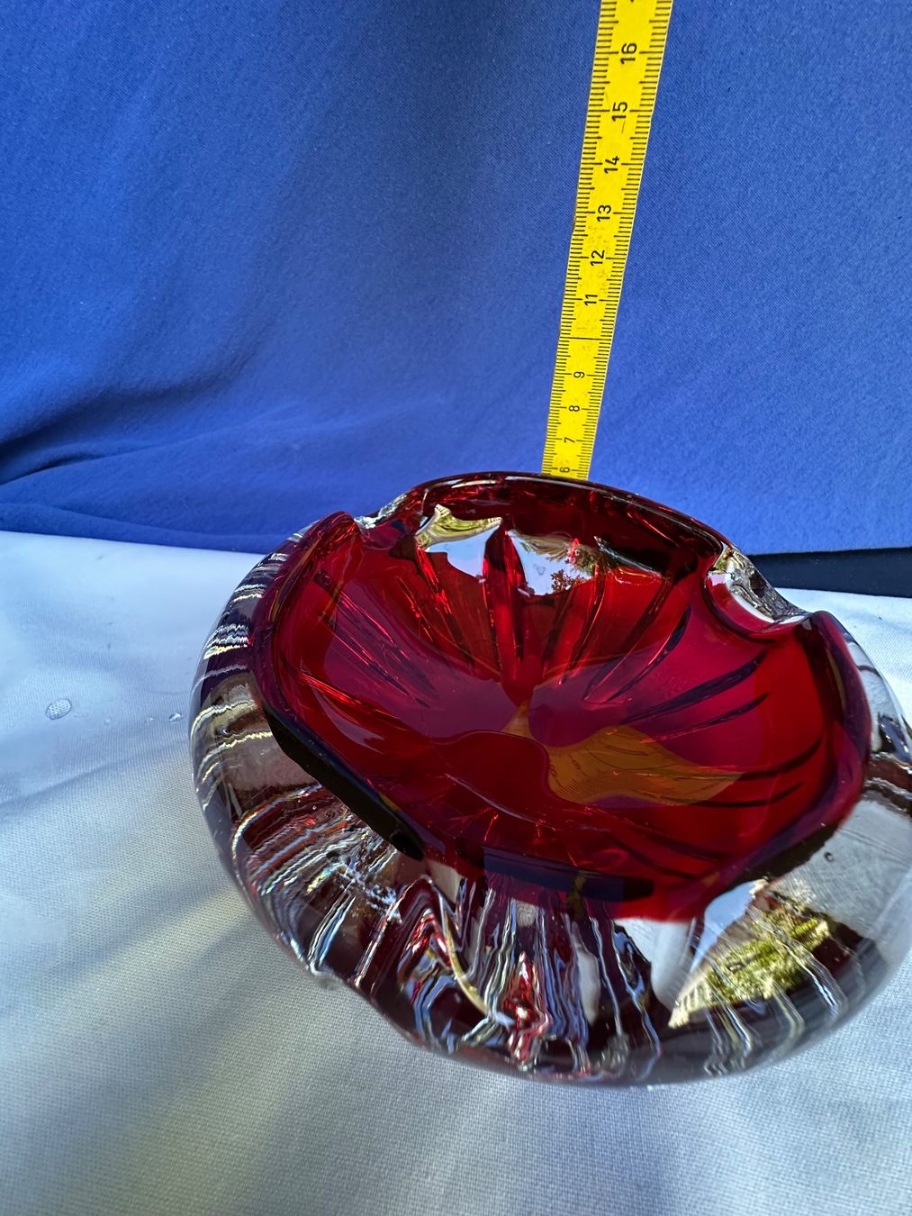 Gläser: Cendrie en verre rouge Murano  rubis, design élégant – Gebraucht aus Lausanne von artnouveau04 5
