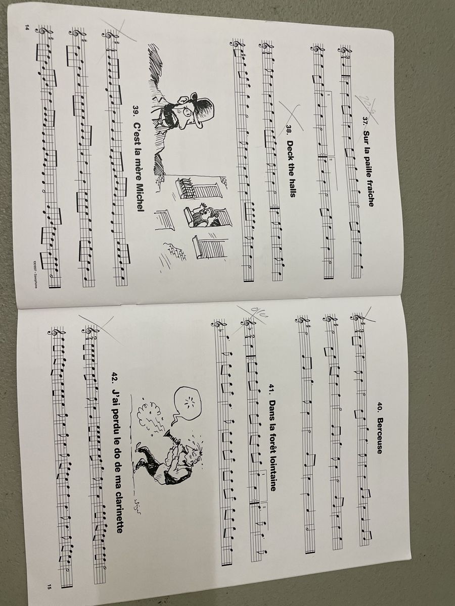 Bücher: Saxophone Les Chansons Celebre nr. 1 – Gebraucht aus Männedorf von iza04 3