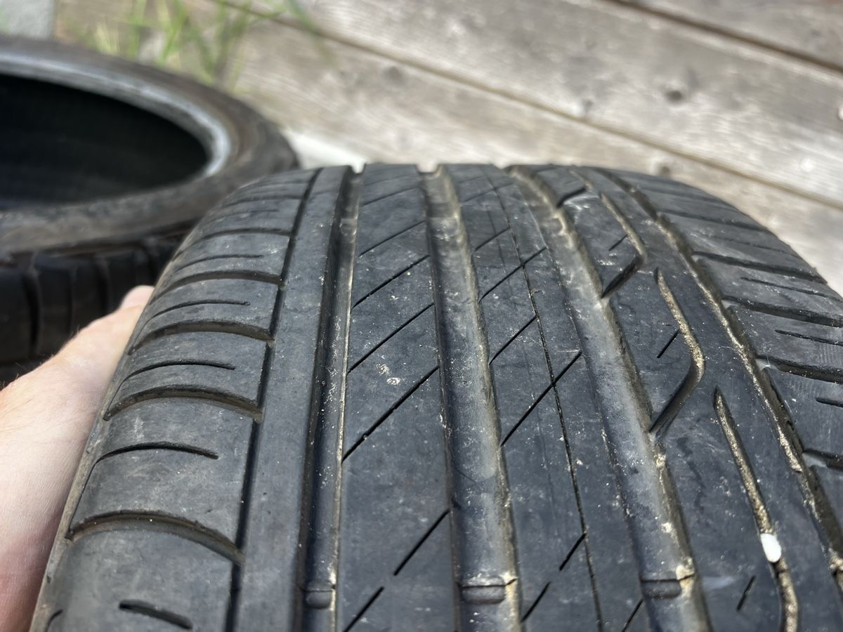 Autres accessoires p. véhicule: Bridgestone Tiranza 2 Stk Reifen – D'occasion à Riedholz par Kultcars 1