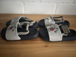 Zwei Paar Badeschuhe in Grösse 29
