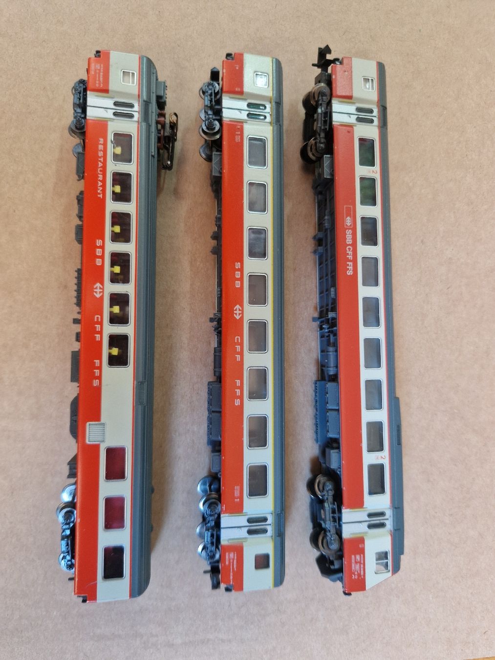 Modellini di ferrovie: wagons swiss express  – Usato da Neuchâtel venduto da allen07 1
