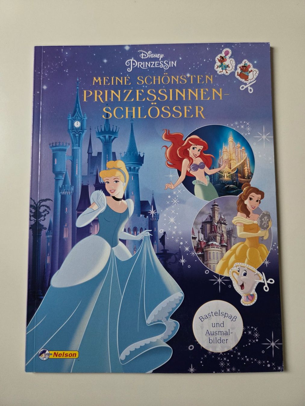 Libri: Malbuch Disney Prinzessinnen Schlösser – Nuovo (secondo la descrizione) da Aarau venduto da Allerlei1978