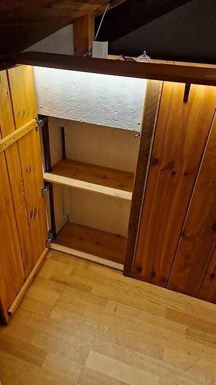 Allestimento di negozi e stand fieristici: Selbst gebaute Holz Bar – Usato da Seon venduto da J_R_Y 1