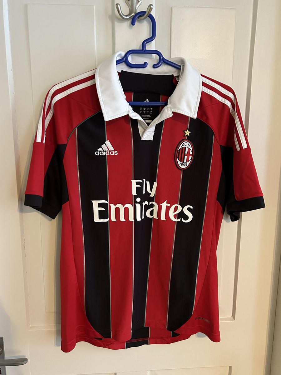 Adidas Canottiere & Pantaloni: AC Milan Trikot! – Usato da Gümmenen venduto da H-F-S