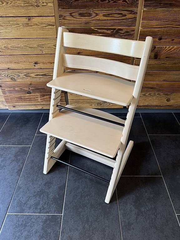 Stokke Hochstühle: Original STOKKE Tripp Trapp Whitewash – Gebraucht aus Buchs ZH von crazyhandbaggirl123