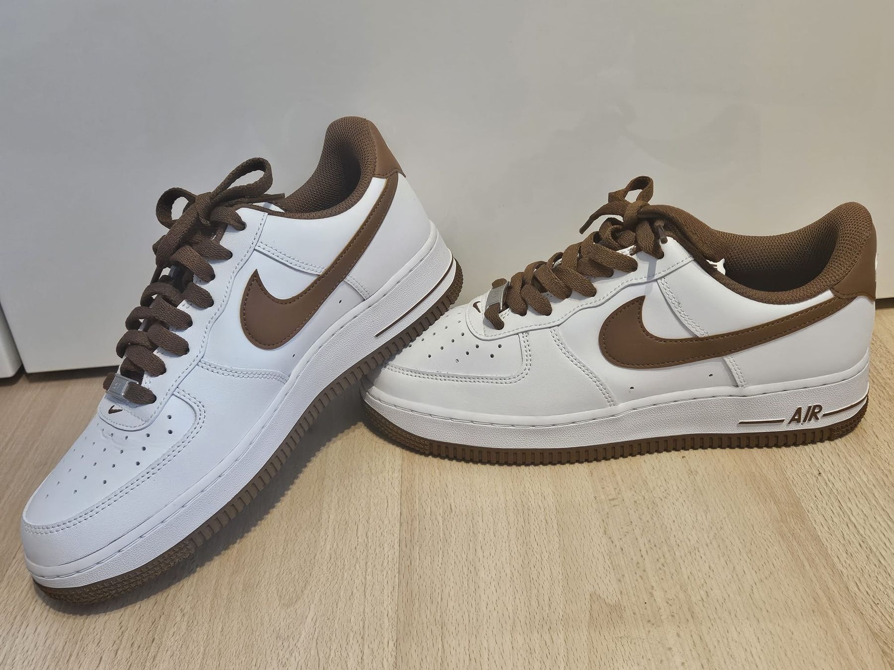 Nike Scarpe da uomo: Nike Air Force 1 Grösse 41 – Nuovo (secondo la descrizione) da Bäretswil venduto da butterhonig