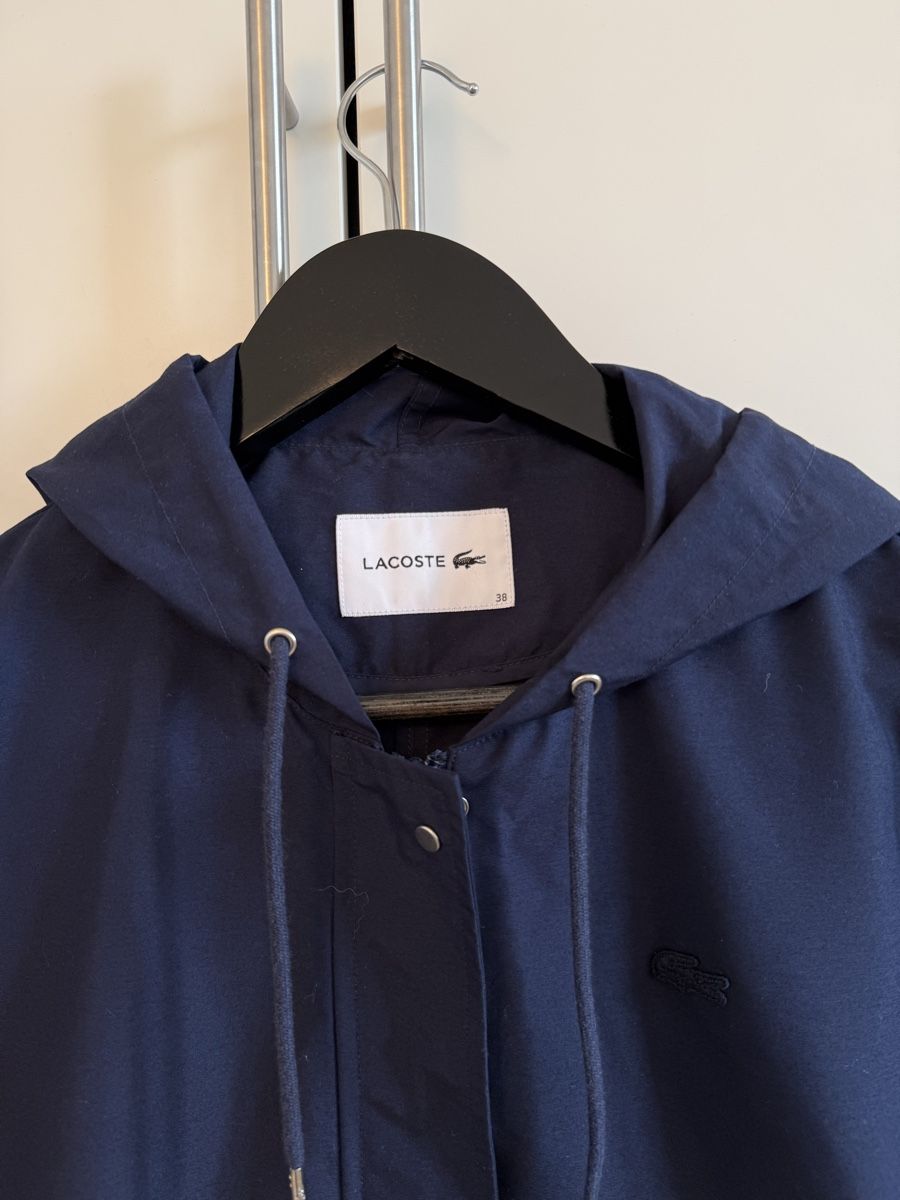 Lacoste Vestes: Lacoste Navy light Jacket, Hooded Jacket - Size 38, New! – Neuf (Voir description) à Zuchwil par Strahla 1
