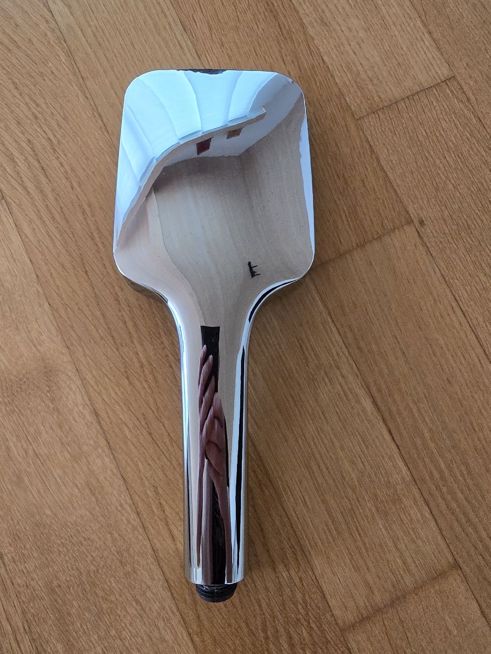 Soffioni doccia: Moderne Handbrause Duschkopf eckig, neuwertig, gross TOP – Nuovo (secondo la descrizione) da Kerns venduto da mic_gy7n 1