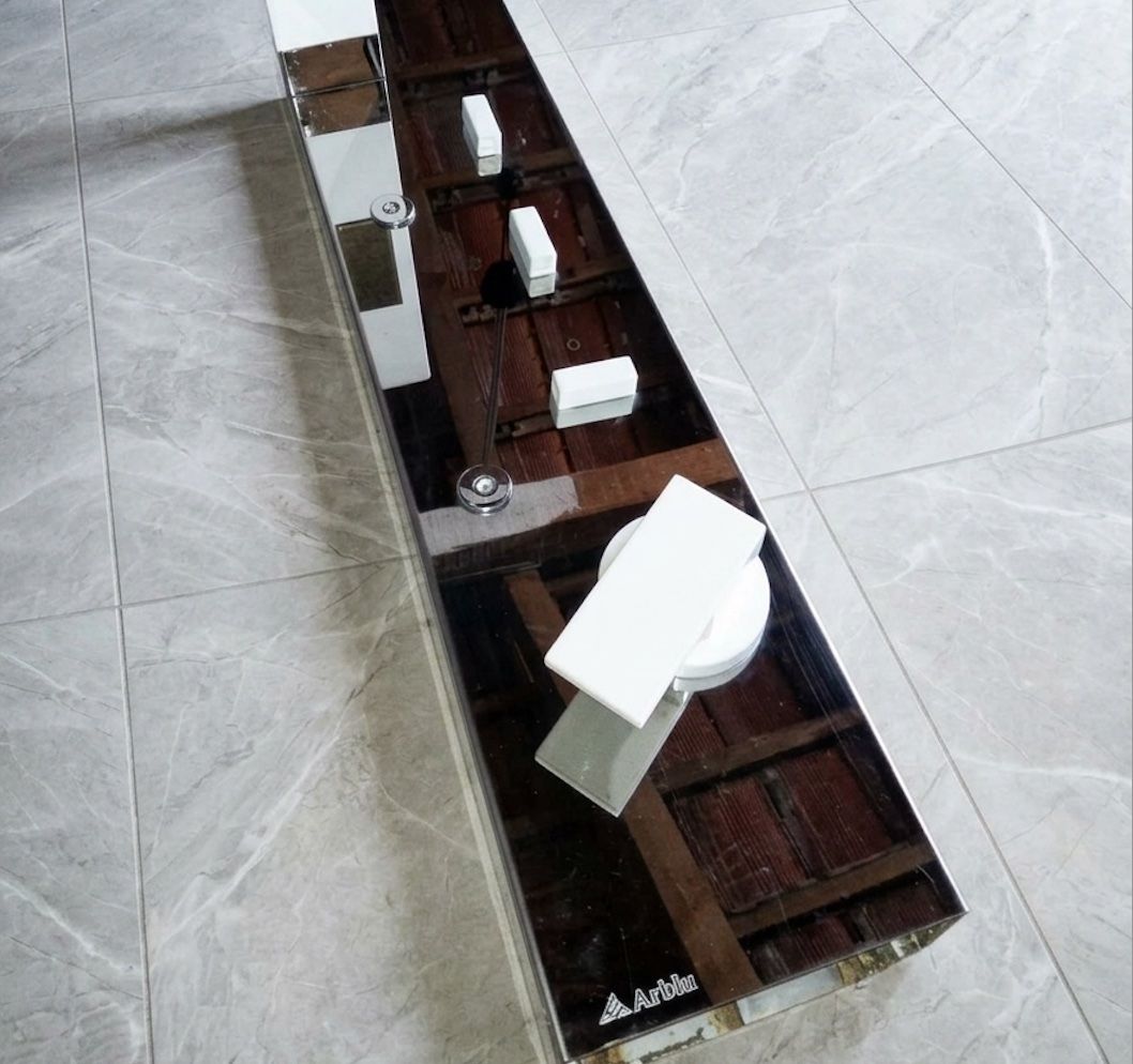 Douches: Colonne de douche Arblu – D'occasion à Bienne par Daniel_Schader 1