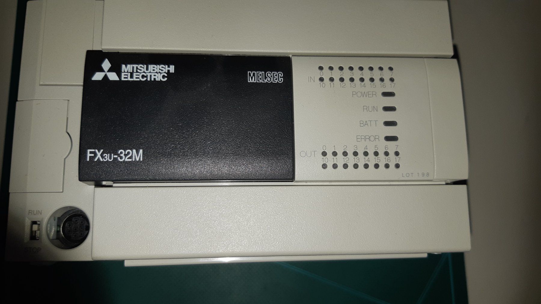 Componenti elettronici: Mitsubishi Electric – Usato da Fehraltorf venduto da ust_57