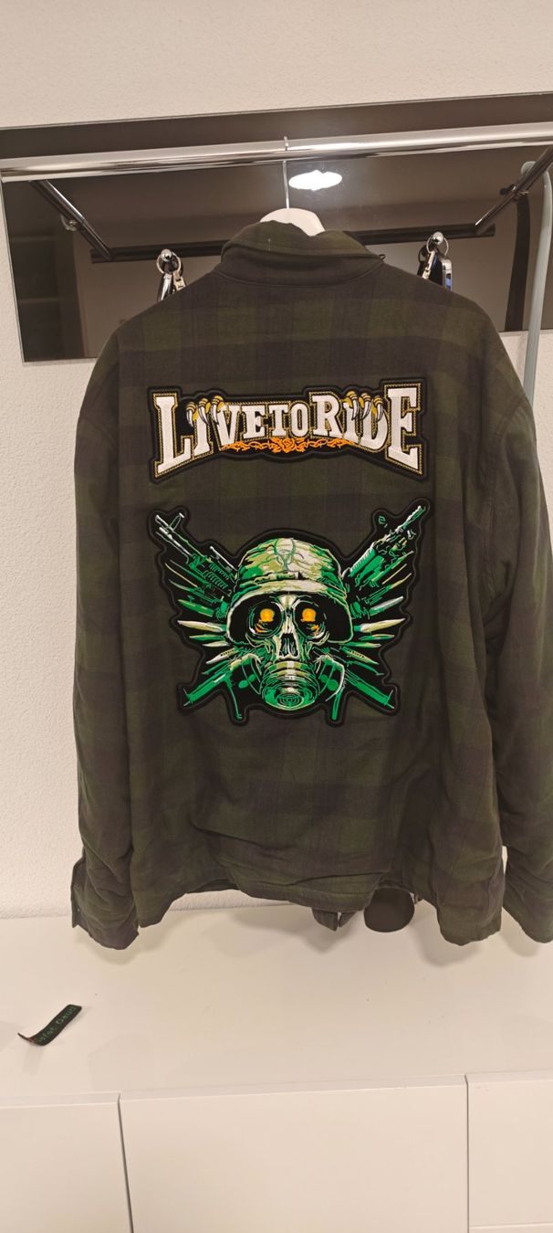 Camicie: Motorradhemd Course Thunder mit Patches – Usato da Rupperswil venduto da pimpjuice 5