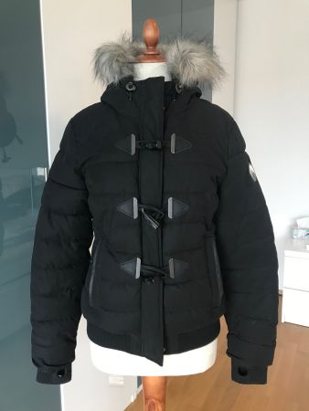 Superdry winterjacke M nie tragen