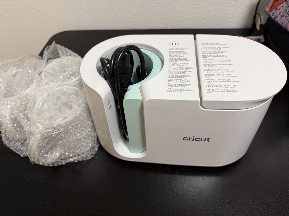 Tutte le macchine: Cricut Mug Press – Nuovo (secondo la descrizione) da Zürich venduto da bebi8 1