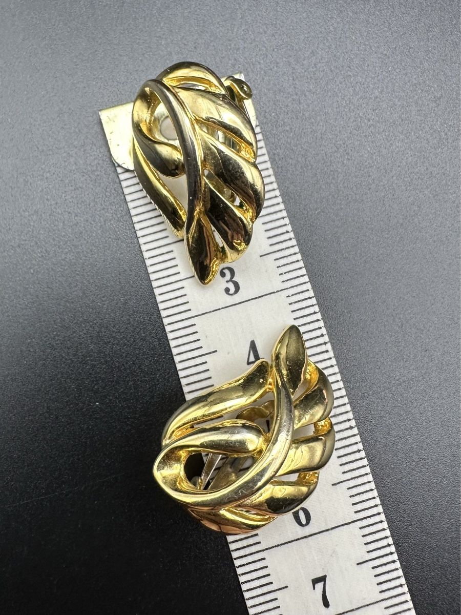 Ohrringe & -stecker: Vintage Goldfarbene Clip-Ohrringe – Gebraucht aus Lamone von LaCantinaMagica 8