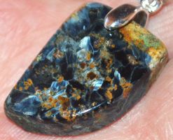 Anhänger L-5945 – Pietersit Cabochon ca. 21x15mm