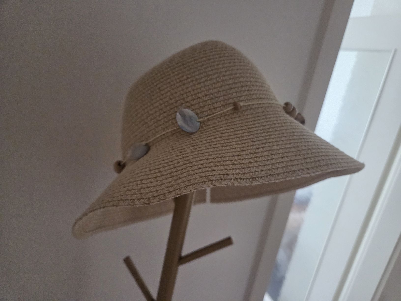 Chapeaux, bonnets & casquettes: Summer hat - Straw Hat with Beads – Neuf (Voir description) à Basel par nin_8vcy 1