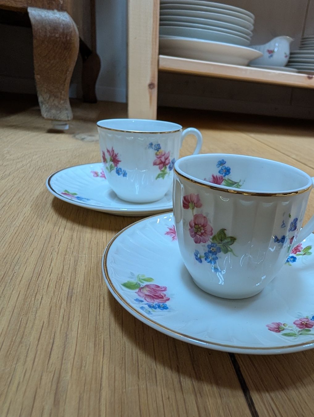 Set di piatti: Schönes "Epiag" Geschirrset, 31-teilig – Usato da Adligenswil venduto da karinma 8
