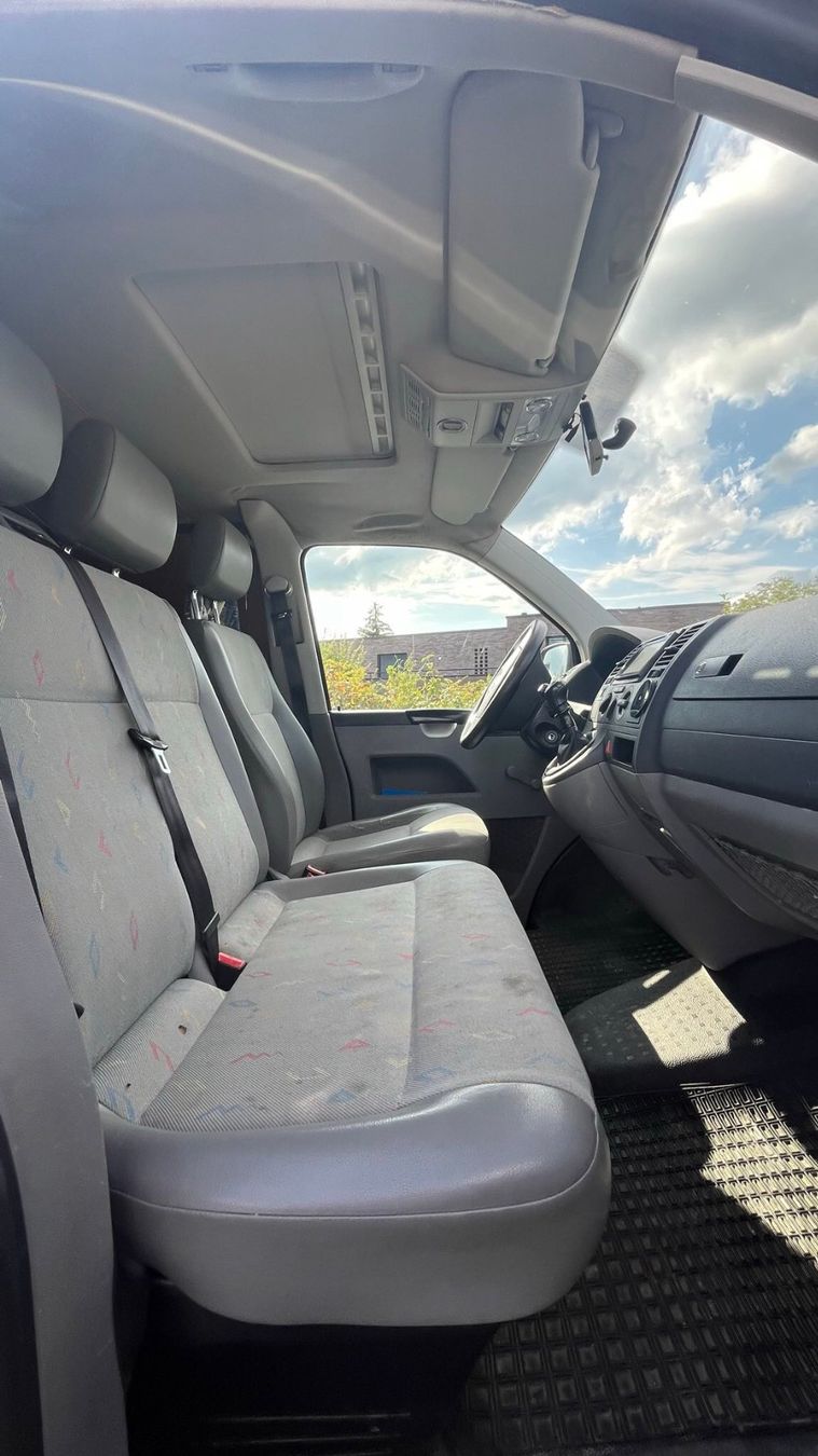 VW Camping Fahrzeuge: VW T5 Transporter – Gebraucht aus Kilchberg von janick.schmid 5