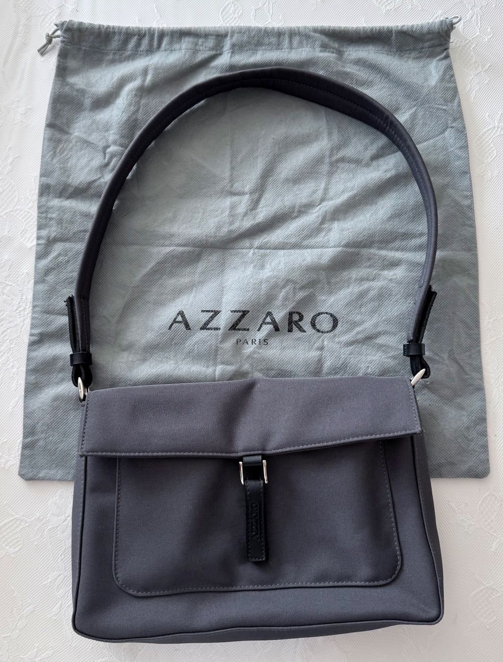 Taschen für Damen: Borsa Azzaro grigio antracite – Gebraucht aus Breganzona von mas_tv72