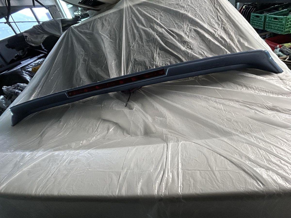 Volkswagen Tutti pezzi di ricambio auto: Aileron VW golf 3 zender – Usato da Muraz (Collombey) venduto da Wolfdog1978 1