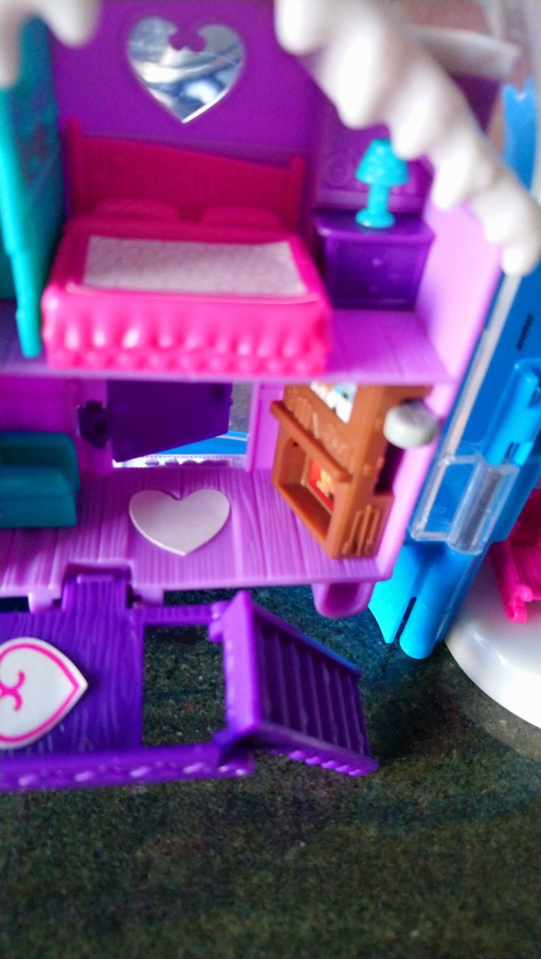 Polly Pocket Giocattoli: Polly Pocket "Skihütte" – Usato da Jonen venduto da h-blxgirl79 7
