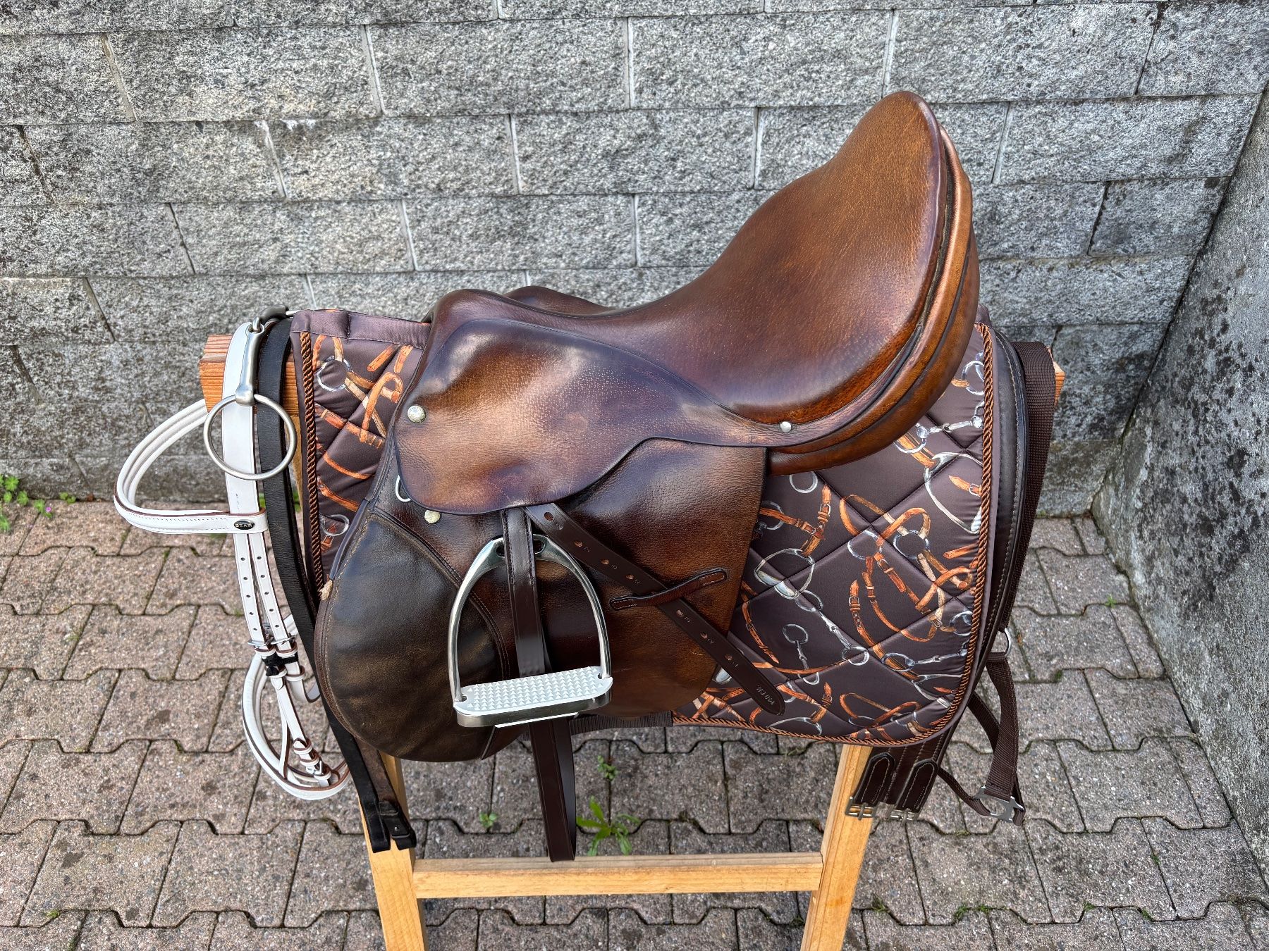 Selle & Accessori: schöner Vielseitigkeitssattel von E. Nyffenegger Bern – Usato da Feldbach venduto da Fea1 2