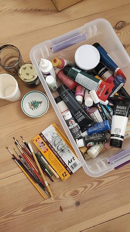 Farben: Malsachen mit diversen Acrylfarben etc – Gebraucht aus Linden von Vally1994 1