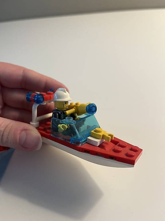 Jouets: Lego City Boot 4992 – D'occasion à Tägerwilen par tanjafe13