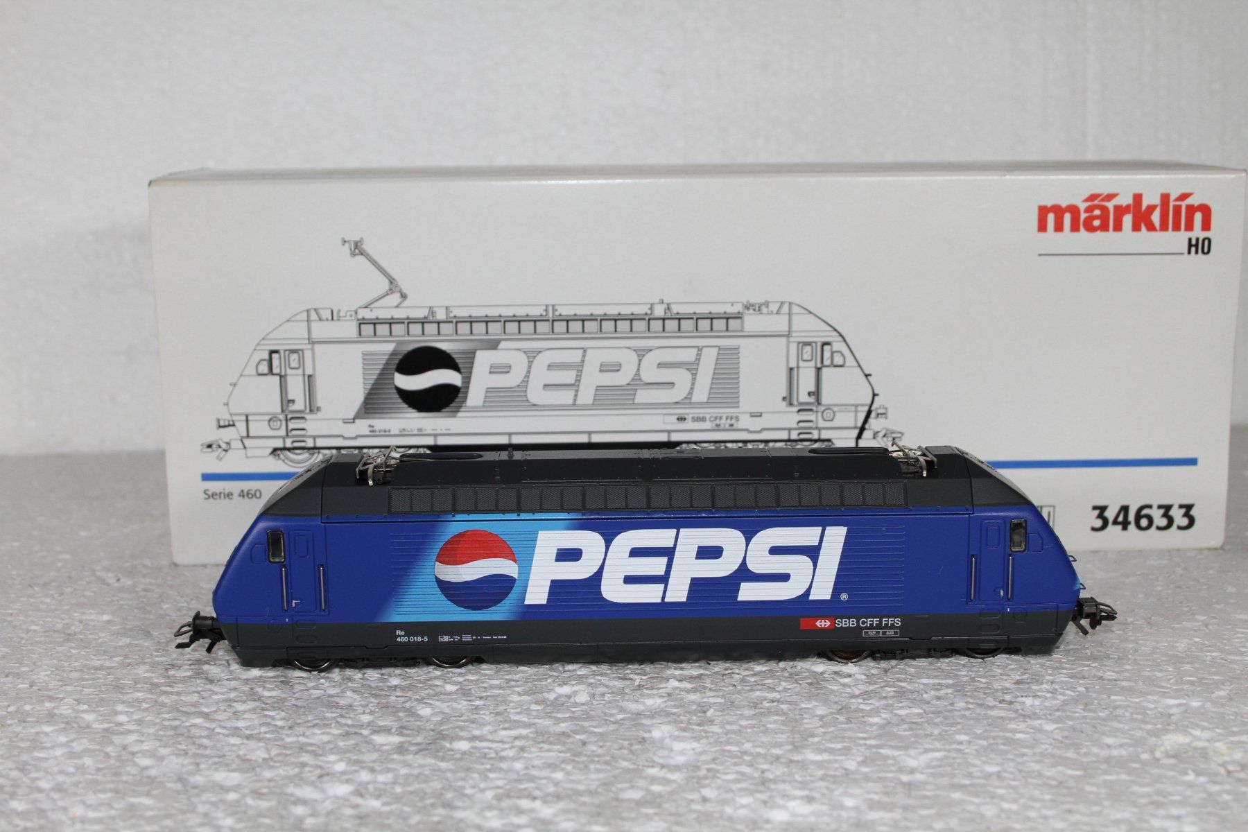 Märklin Modellini di ferrovie: Märklin 34633SBB Re 460 Pepsi – Usato da Triesen venduto da gleis8 4