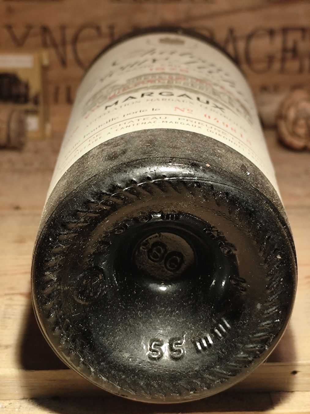Château Margaux Vino: 1979 Margaux Chateau Prieure-Lichine  – Nuovo e nell'imballaggio originale da Büsserach venduto da Vintage-vins 4