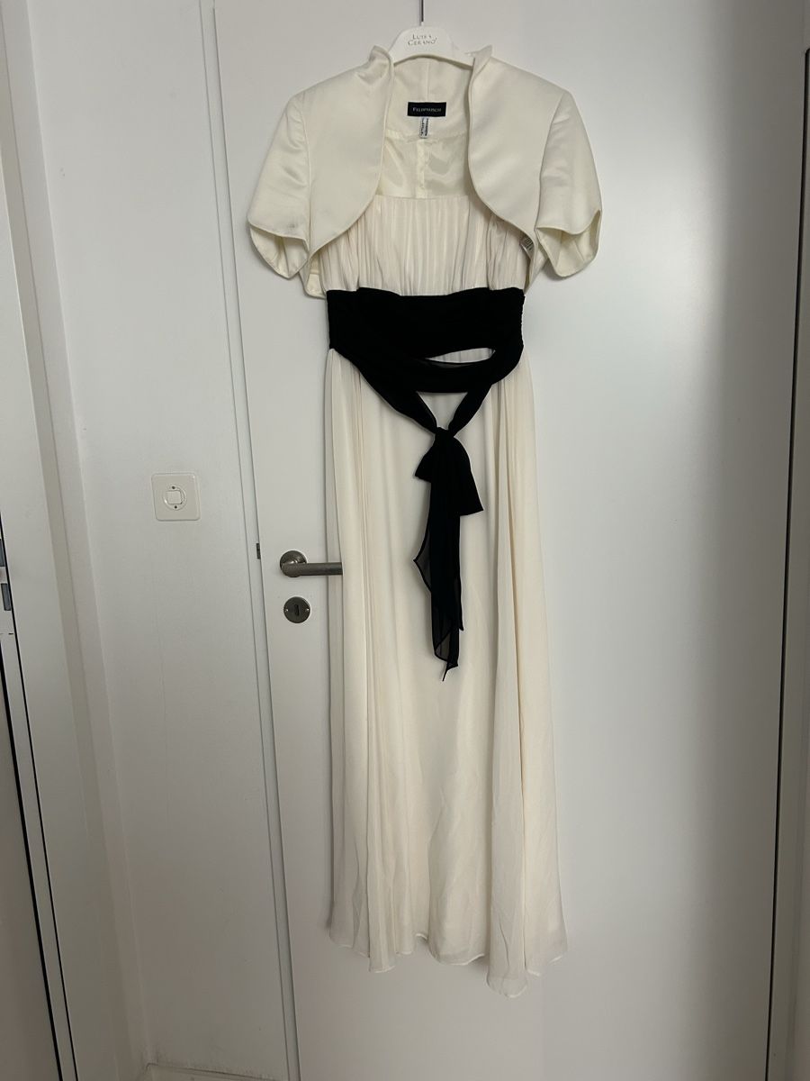 Robes: Kleid mit Bolero – D'occasion à Zürich par jas_8ykz