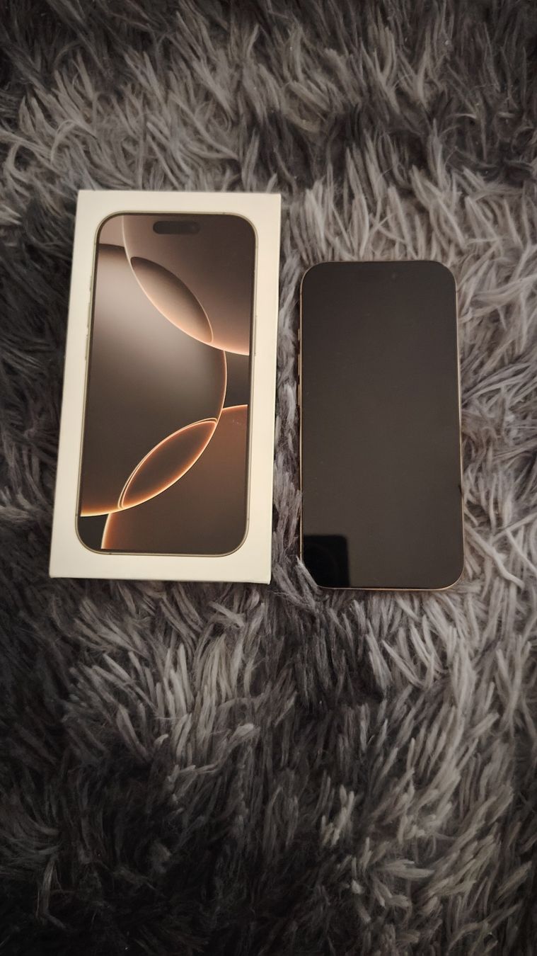 Apple Telefoni cellulari / Smartphones: Iphone 16 pro 256gb – Usato da Vevey venduto da ras_c2vn