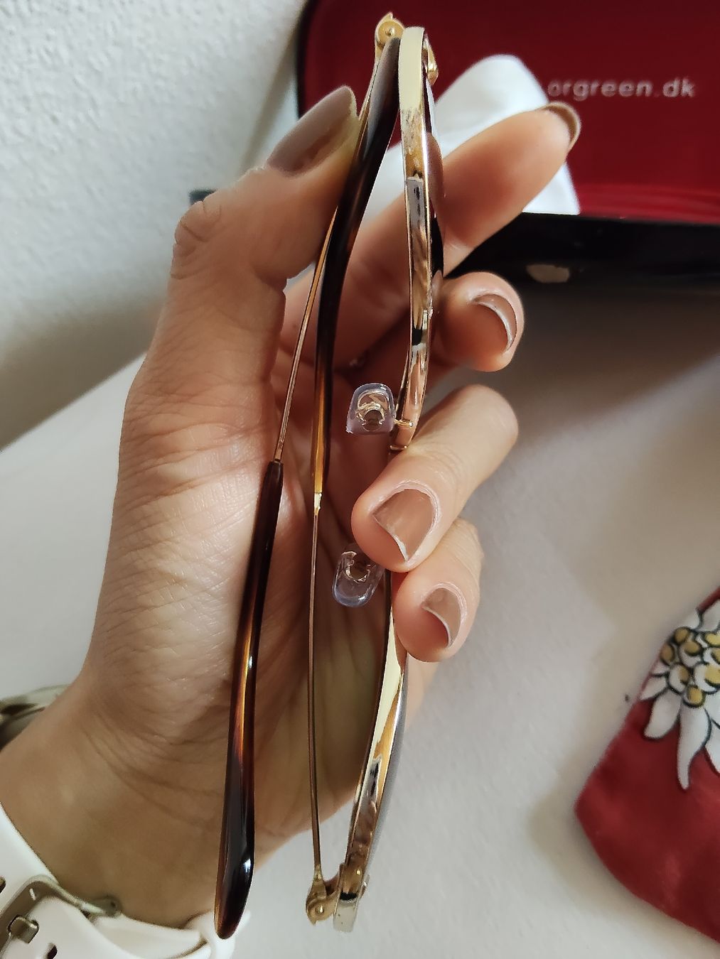 Ray-Ban Occhiali & Lenti: Sonnenbrille Ray-Ban Aviator Gold Gebraucht – Usato da Wil SG venduto da Peachy 4