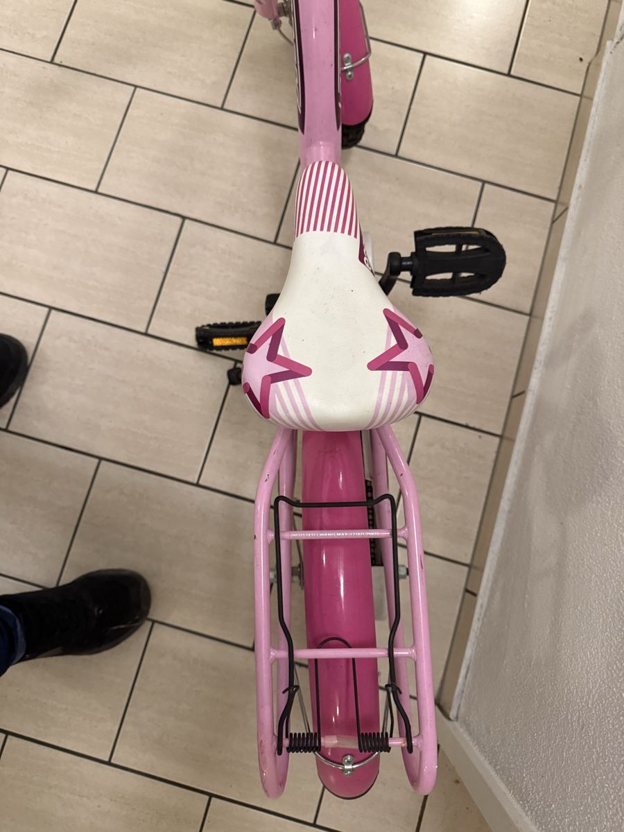 Velos: Fahrrad / Kindervelo – Gebraucht aus Sins von cochin01 1