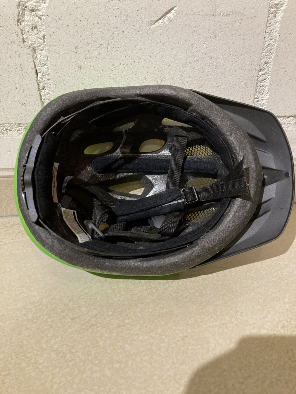 Crosswave Helme: Velohelm Kinder – Neu (gemäss Beschreibung) aus Deitingen von Calimi 4