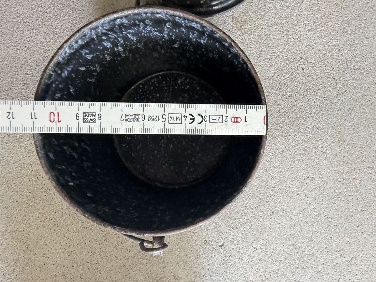 Tutte le decorazioni: emaillierter topf – Usato da Aarau Rohr venduto da smoky21 4
